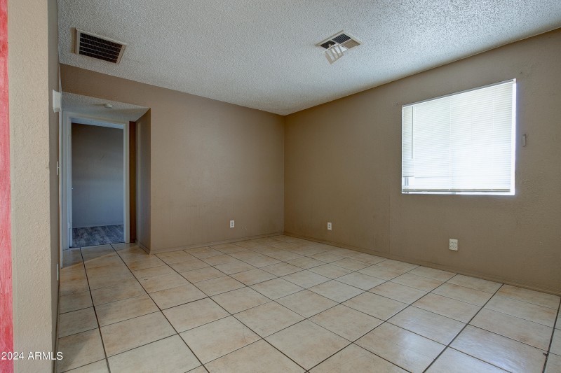 9631 N12th ave phx unit 201-9