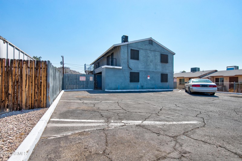 9631 N12th ave phx unit 201-2