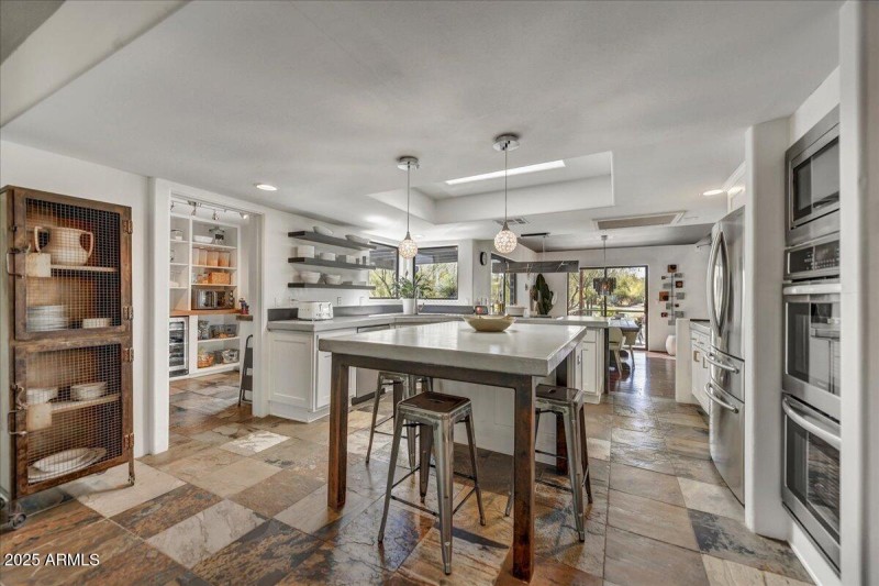 07-Kitchen