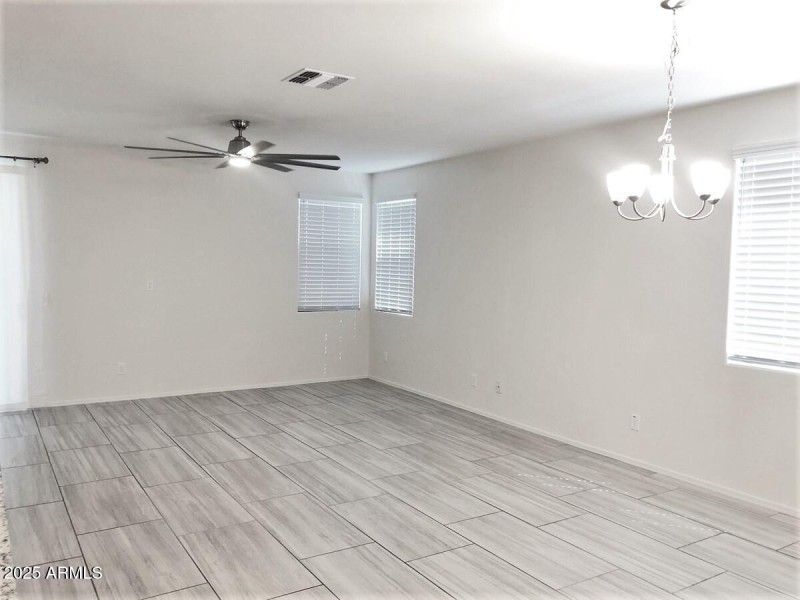 11+View+to+Living+Room