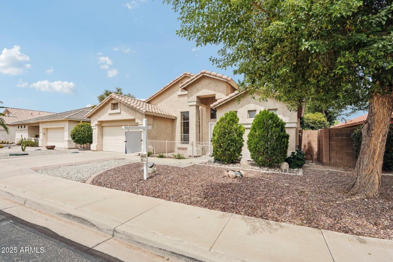 2-web-or-mls-W Weatherby Dr-S2908-002