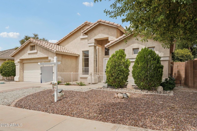 3-web-or-mls-W Weatherby Dr-S2908-003
