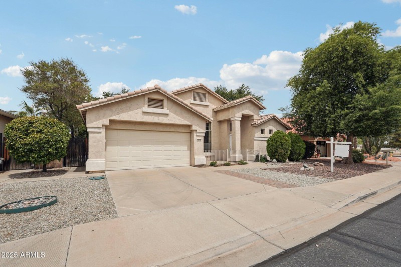 5-web-or-mls-W Weatherby Dr-S2908-005