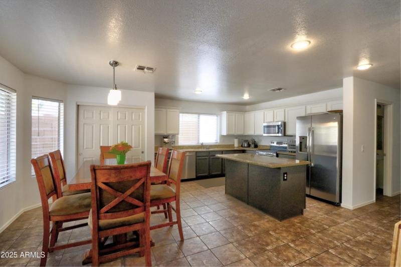 Kitchen 1