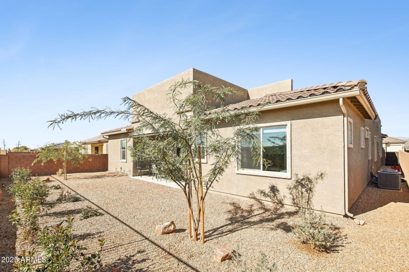51-web-or-mls-E Prairie Aster Ln-051