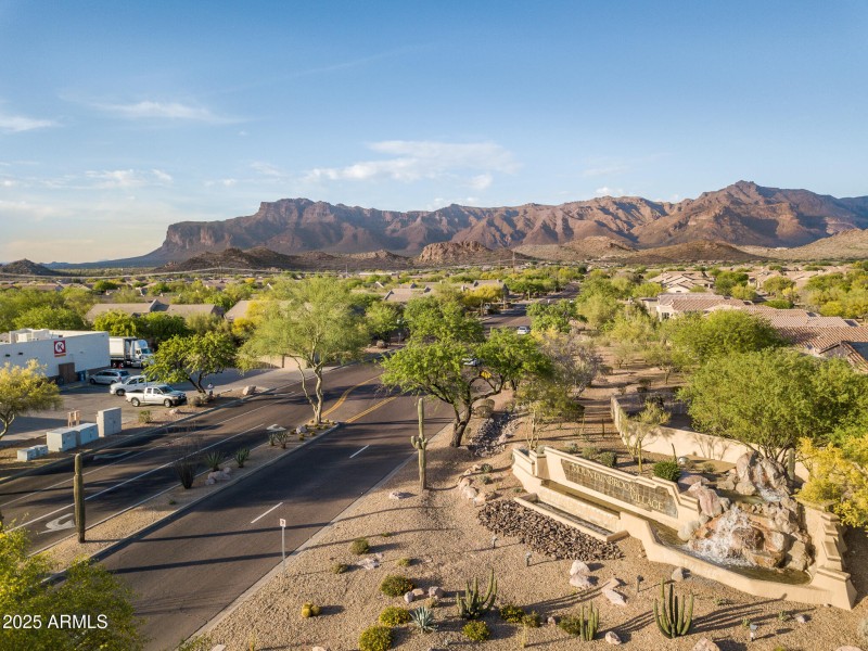 1 Mountainbrook Village