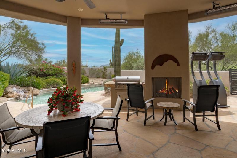 Covered Patio BBQ Fireplace