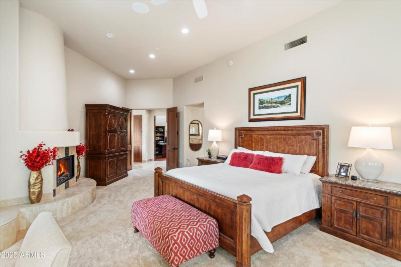 39-Primary Bedroom Suite