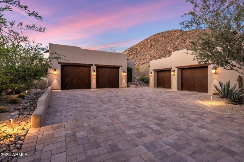 4 Car Garage