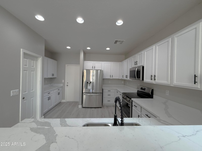 Kitchen 2