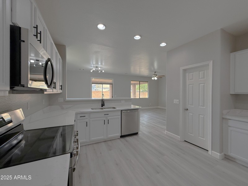 Kitchen 3