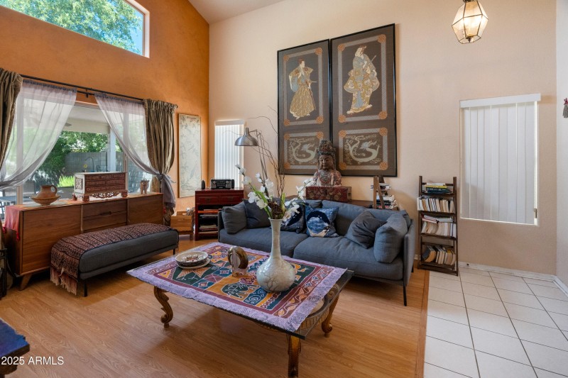 3224 E Sierra St-14