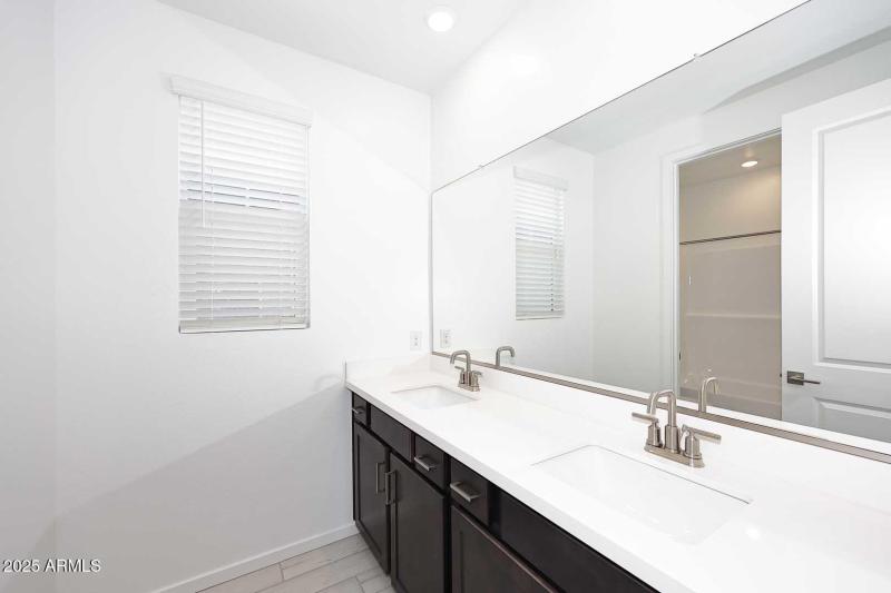 Hall Bath (1)