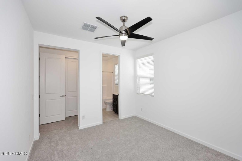 2nd Bedroom2