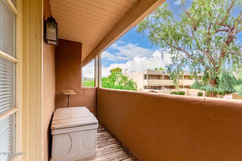 35-Desert Cove