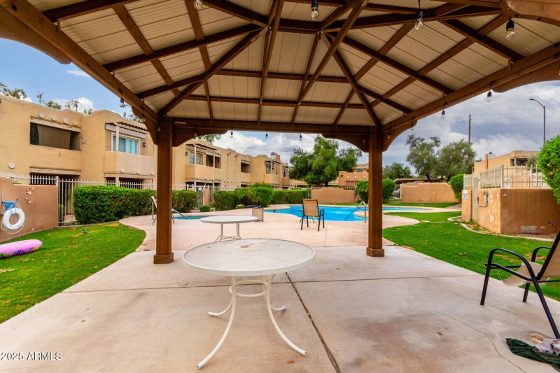 39-Desert Cove