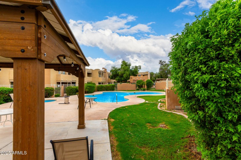40-Desert Cove