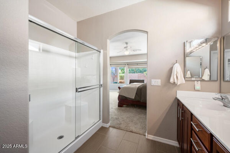 3127bedroom4
