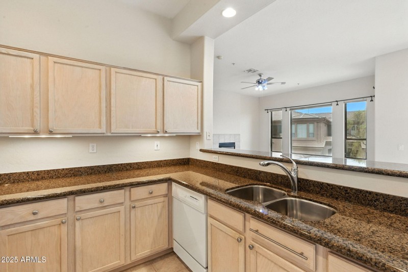 19-web-or-mls-Thompson-19