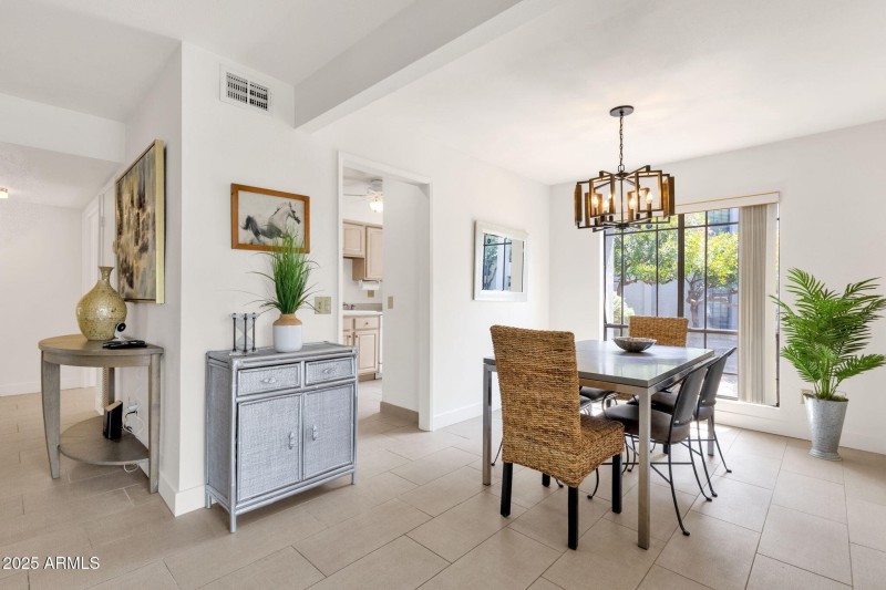 16-web-or-mls-5217-n-24th-st-108