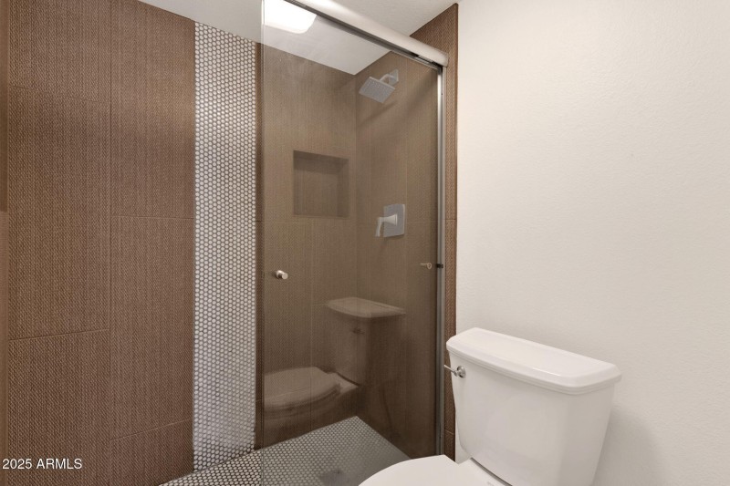 29-web-or-mls-5217-n-24th-st-108