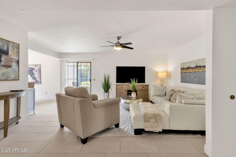 12-web-or-mls-5217-n-24th-st-108