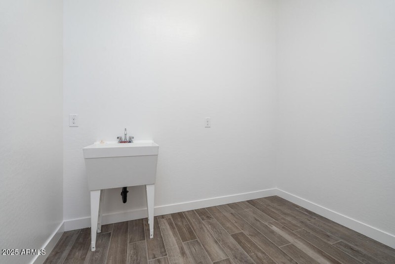 Tri Pointe Bella Vista 72 - Laundry-1MLS