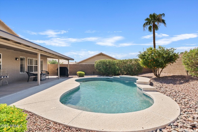 Sparkling Updated Pool
