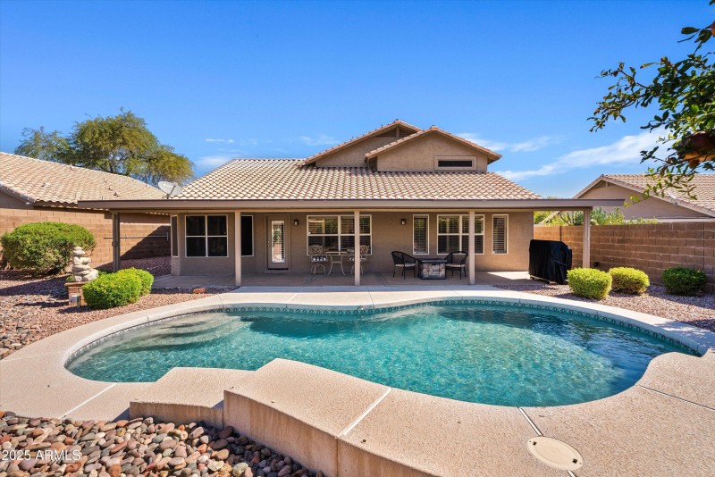 Sparkling Updated Pool