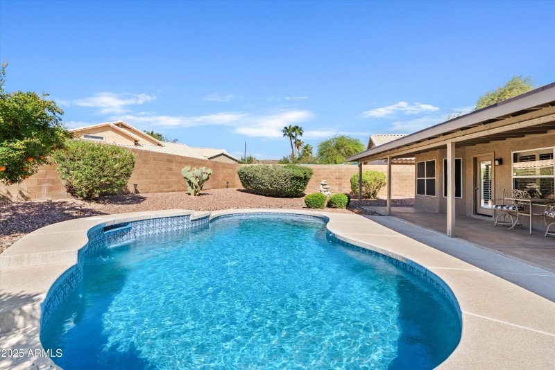 Sparkling Updated Pool