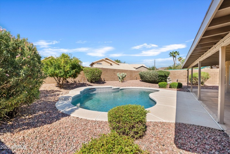 Sparkling Updated Pool