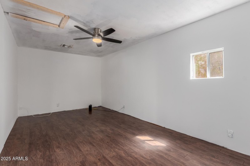 10 Sierra Vista