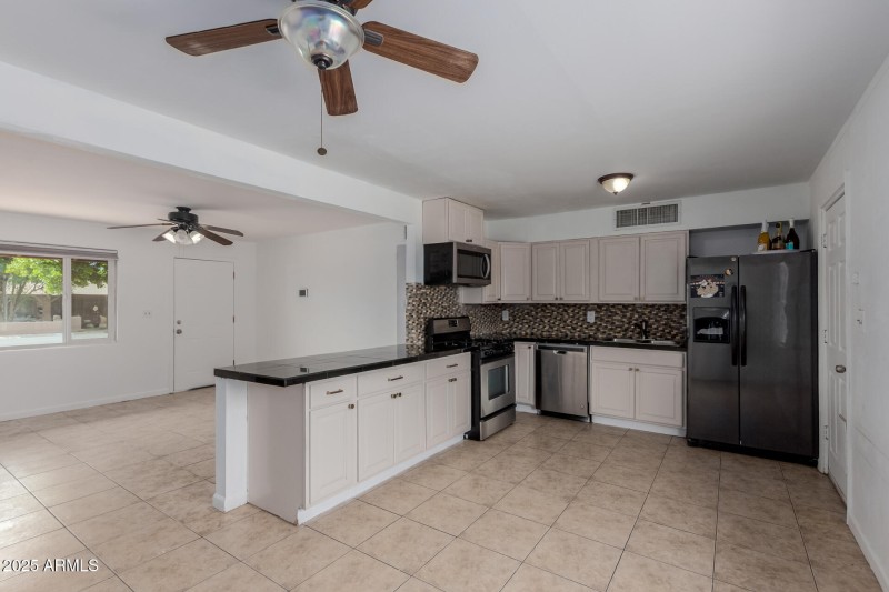 13 Sierra Vista
