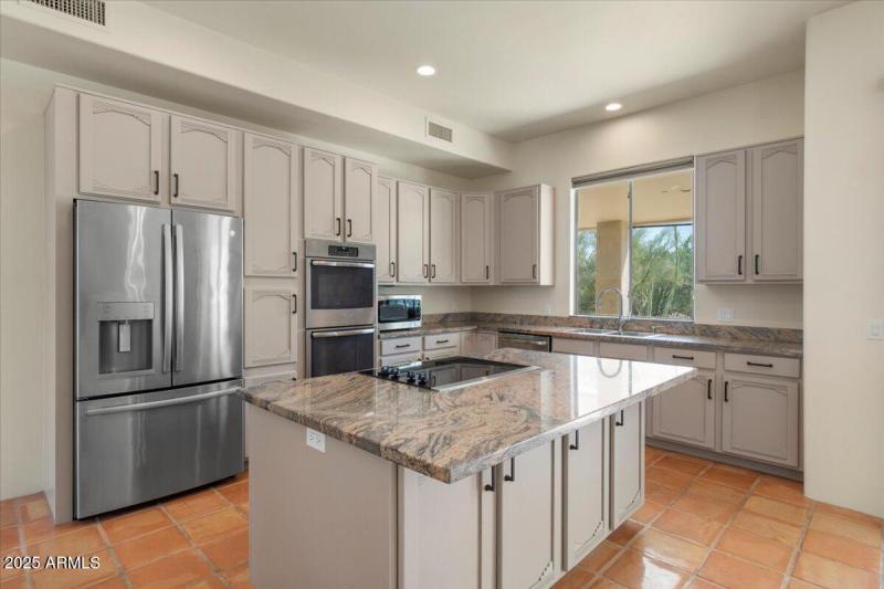20-Kitchen