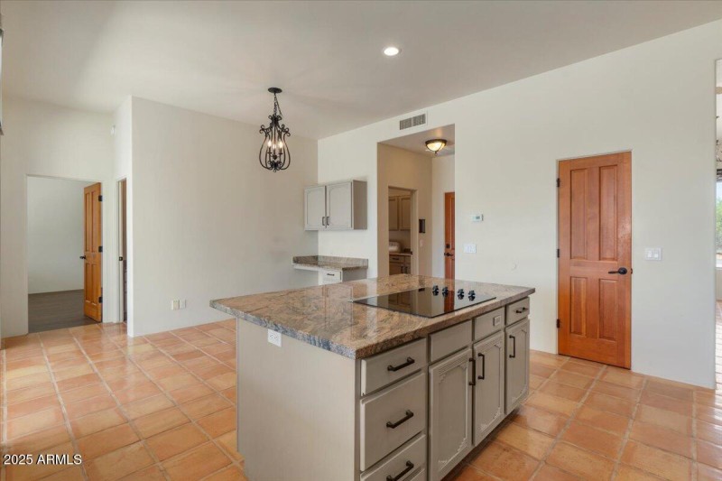 23-Kitchen