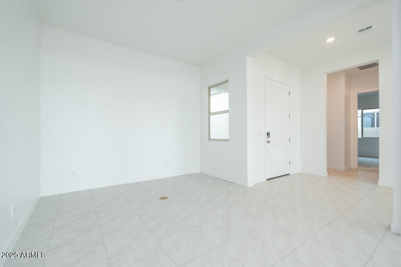 Tri Pointe Blossom Rock 516 - Dining-1ML