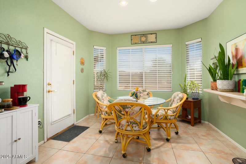 20-Breakfast-Nook