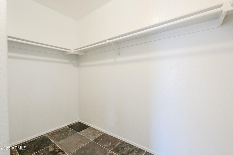 38-web-or-mls-White-38