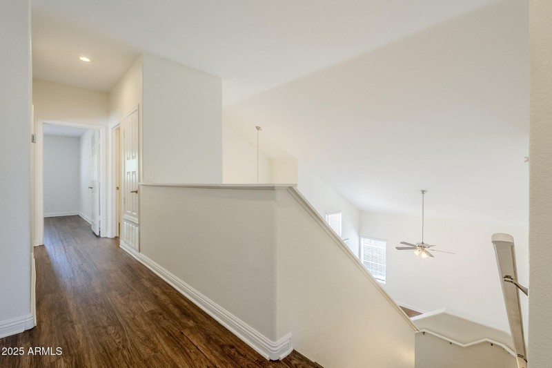 31-web-or-mls-White-31