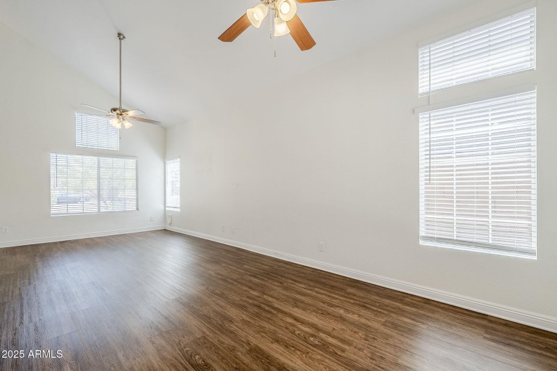 11-web-or-mls-White-11