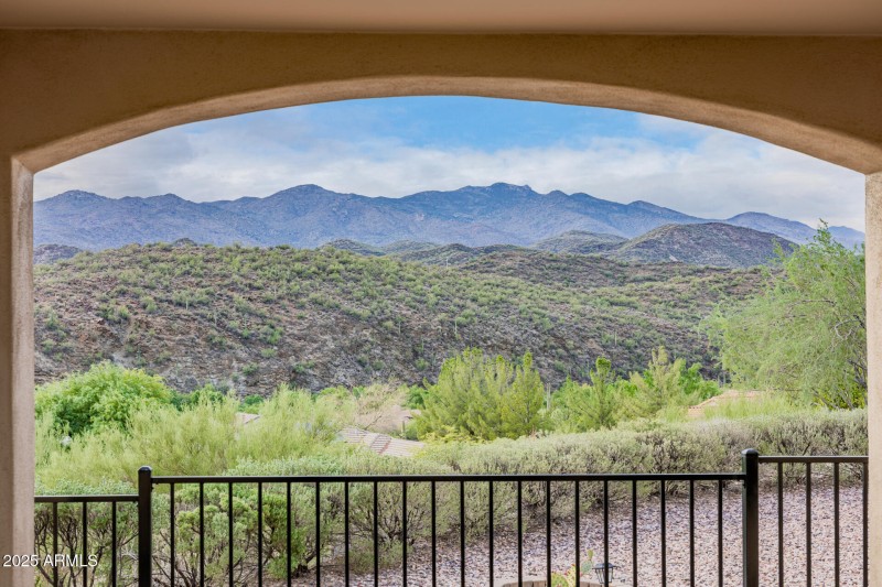 97 Agua Vista