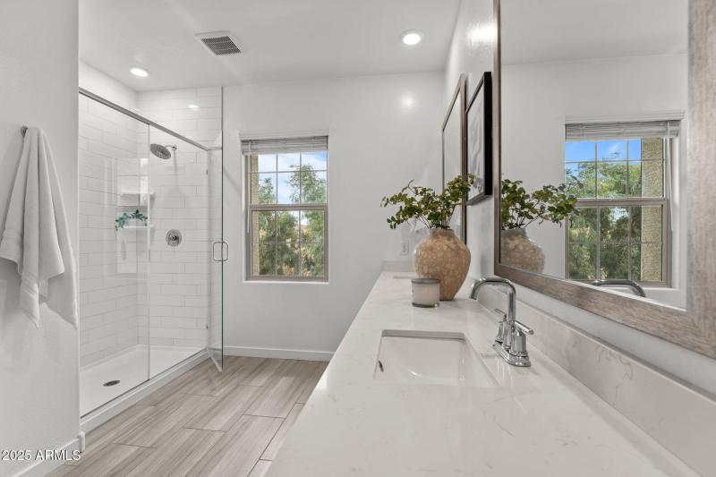 40-web-or-mls-DSC07882