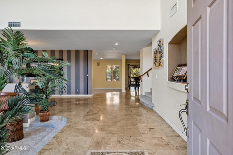 7555 E Laurel St-5
