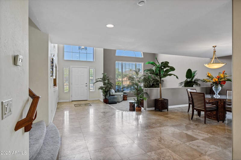 7555 E Laurel St-6
