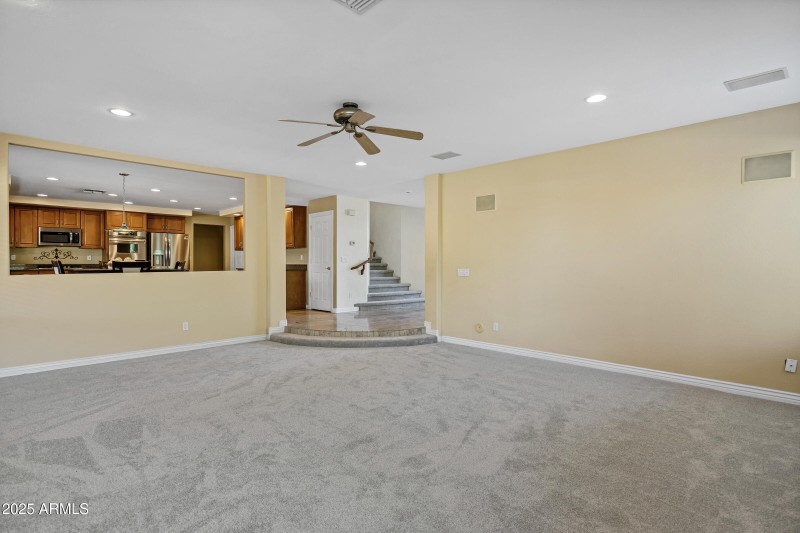 7555 E Laurel St-22