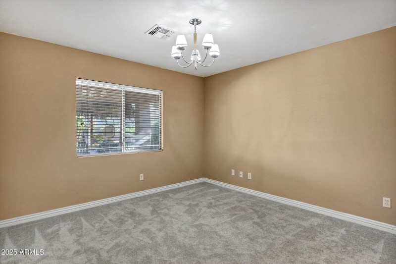 7555 E Laurel St-24