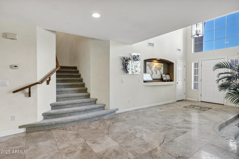 7555 E Laurel St-29