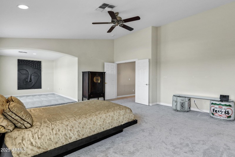 7555 E Laurel St-41