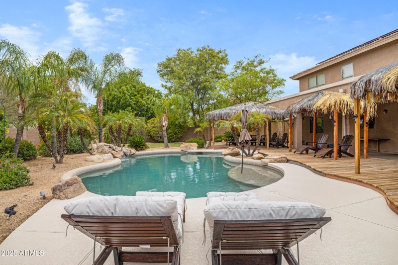7555 E Laurel St-52