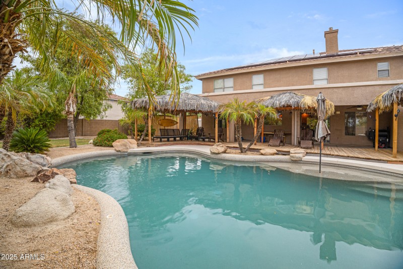 7555 E Laurel St-54